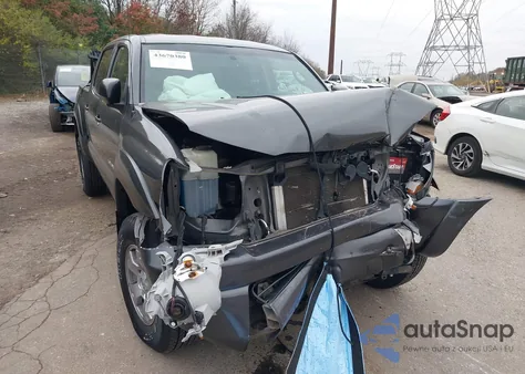 2009 Toyota Tacoma Base V6 z USA, uszkodzony, nr VIN 5TELU42N69Z640003